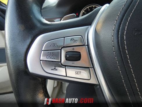 Used 2016 BMW 750i xDrive AWD/4WD image 85
