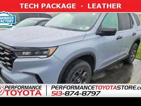Used 2023 Honda Pilot TrailSport image 1