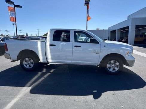 Used 2023 RAM 1500 Classic SLT w/ Electronics Group AWD/4WD image 12