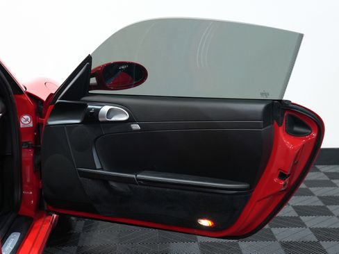 Used 2006 Porsche Cayman S image 25
