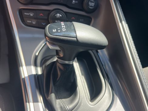 Used 2022 Dodge Challenger R/T w/ Blacktop Package image 29