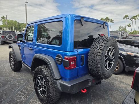 Used 2025 Jeep Wrangler Rubicon w/ Safety Group image 5