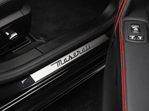 New 2024 Maserati Ghibli Modena image 47