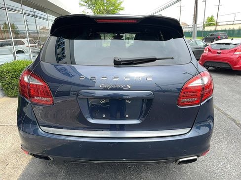 Used 2011 Porsche Cayenne S image 27