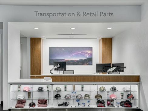 Used 2018 Tesla Model 3 Mid Range image 47