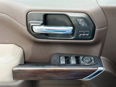 Used 2019 GMC Sierra 1500 SLT w/ SLT Premium Package image 18