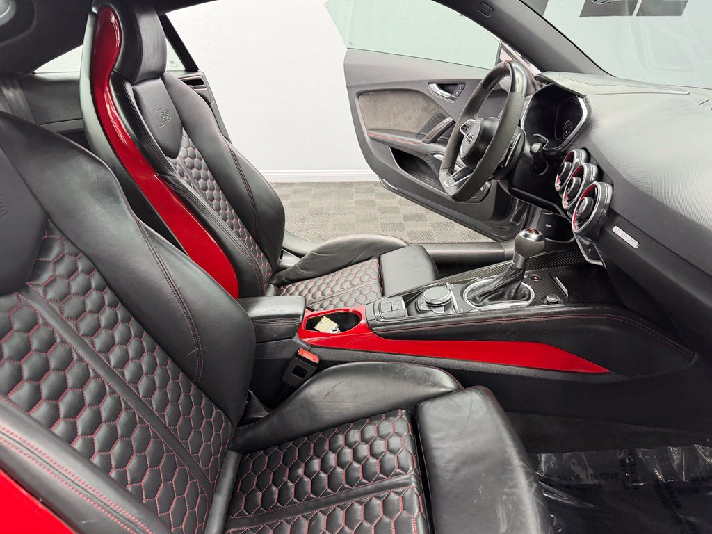 Used 2022 Audi TT RS AWD/4WD image 40