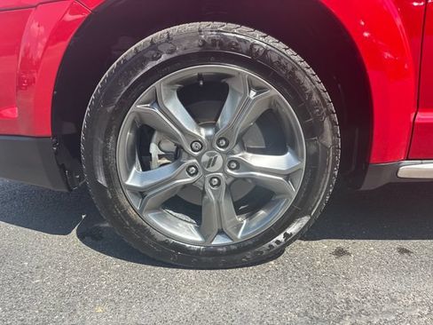 Used 2018 Dodge Journey Crossroad FWD image 3