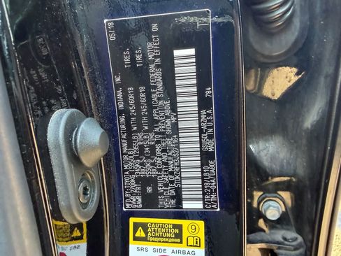 Used 2018 Toyota Highlander XLE FWD image 19