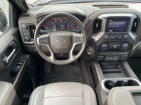 Used 2019 Chevrolet Silverado 1500 RST w/ All-Star Edition AWD/4WD image 4