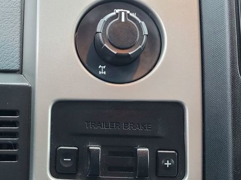 Used 2013 Ford F150 XLT w/ Luxury Equipment Group RWD image 21