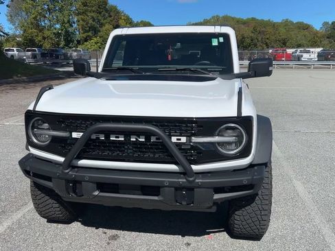 Used 2024 Ford Bronco Wildtrak image 23