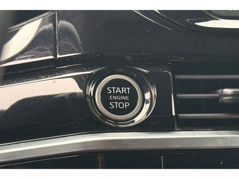 Used 2024 Nissan Pathfinder SV FWD image 26