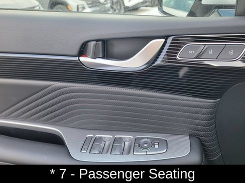 Used 2025 Hyundai Palisade Calligraphy AWD/4WD image 12