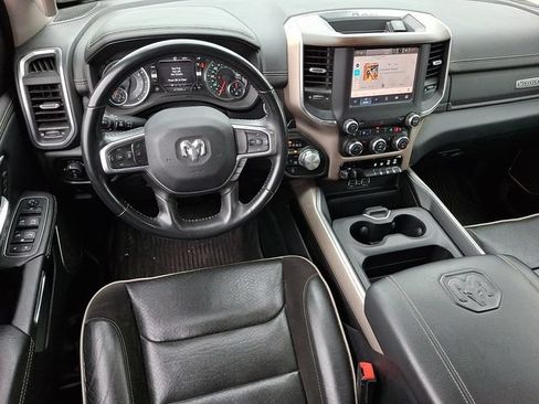 Used 2022 RAM 1500 Laramie AWD/4WD image 2