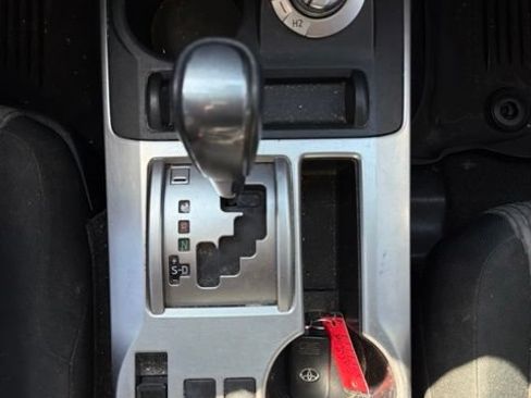 Used 2021 Toyota 4Runner SR5 AWD/4WD image 13