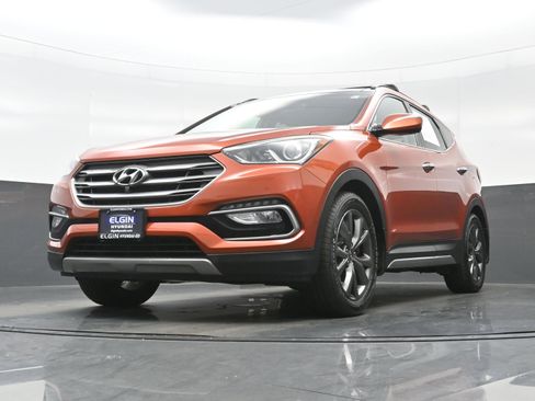 Used 2018 Hyundai Santa Fe Sport image 24