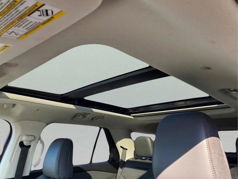 New 2025 Ford Explorer Active w/ Active Comfort Package image 34