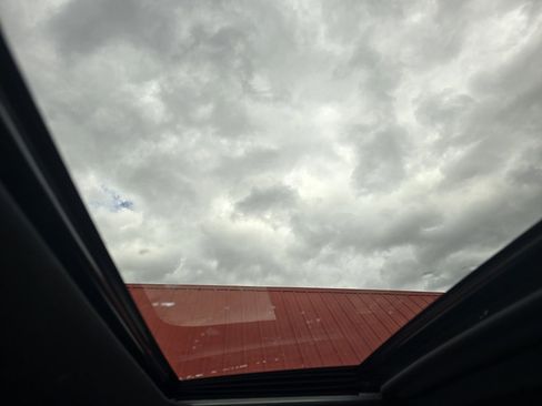 Used 2023 GMC Sierra 1500 AT4 w/ AT4 Preferred Package image 21