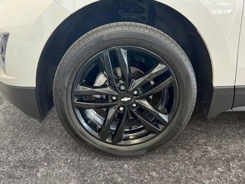 Used 2021 Chevrolet Equinox LT AWD/4WD image 12
