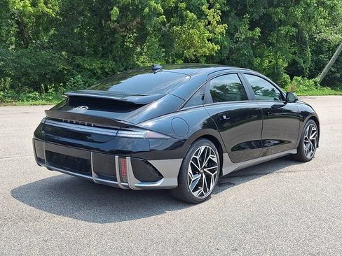 Used 2023 Hyundai Ioniq 6 SEL w/ Cargo Package AWD/4WD image 6