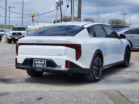 New 2026 Kia K4 GT-Line image 4
