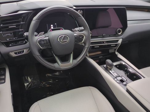 Used 2026 Lexus RX 350h w/ Convenience Package AWD/4WD image 29