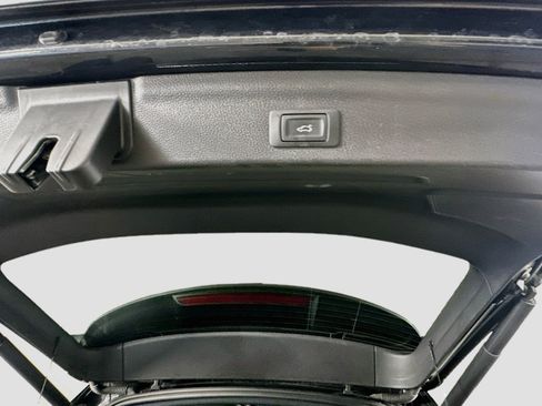 Used 2025 Audi Q3 2.0T Premium AWD/4WD image 29