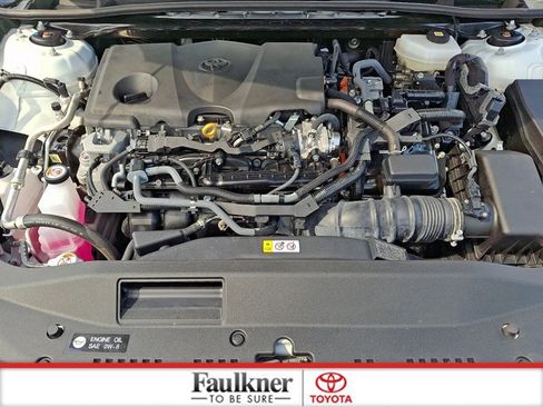 Used 2025 Toyota Camry SE FWD image 27