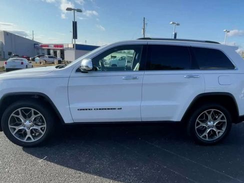 Used 2022 Jeep Grand Cherokee Limited w/ Trailer Tow Group IV image 5