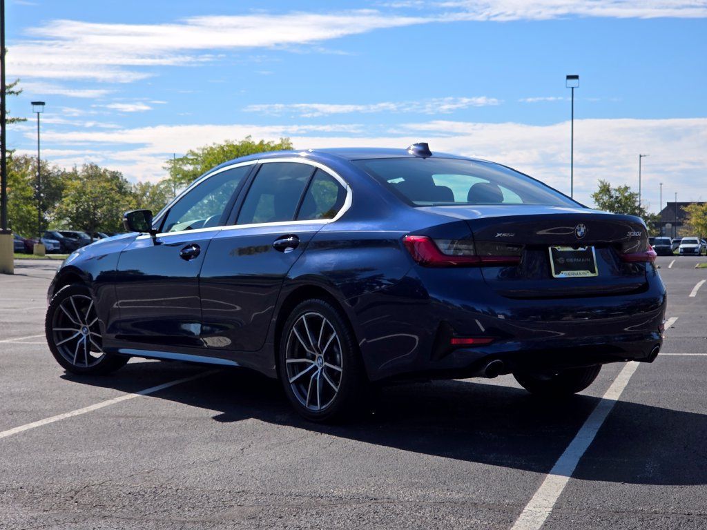 Used 2020 BMW 330i xDrive Sedan w/ Convenience Package AWD/4WD image 30