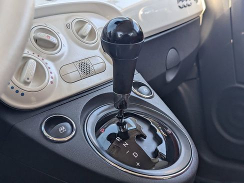 Used 2015 FIAT 500 Pop image 24