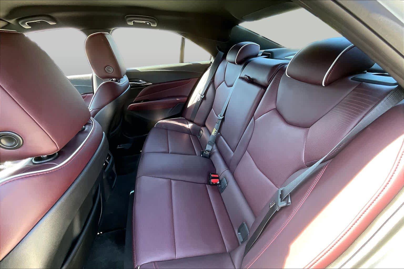 Used 2021 Cadillac CT4 V w/ Technology Package RWD image 19