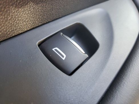 New 2025 Buick Envision Avenir image 12