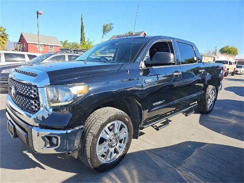 Used 2019 Toyota Tundra SR5 image 1