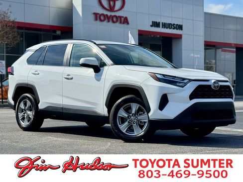 Used 2024 Toyota RAV4 XLE image 1