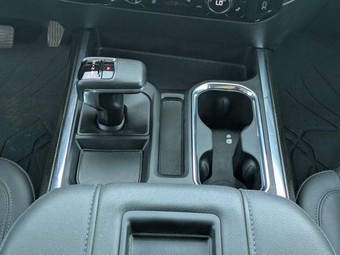Used 2022 Chevrolet Silverado 1500 RST w/ Redline Edition AWD/4WD image 20