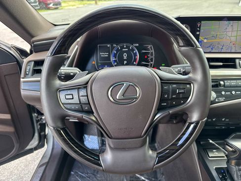 Used 2021 Lexus ES 250 w/ Premium Package image 22