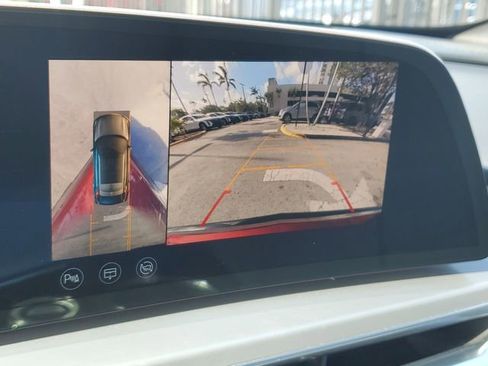 New 2025 Cadillac Lyriq Sport RWD image 17