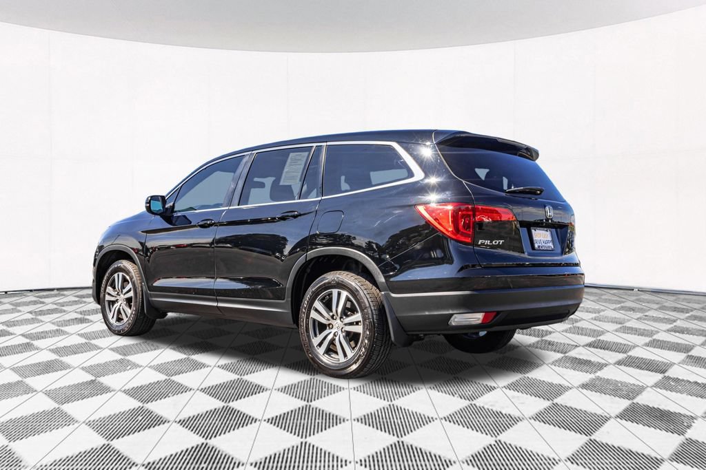 Used 2025 Kia Sportage EX AWD/4WD image 8
