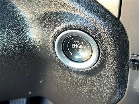 Used 2021 Chevrolet Silverado 1500 LT Trail Boss w/ Bed Protection Package image 29