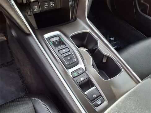 Used 2022 Honda Accord Sport image 21