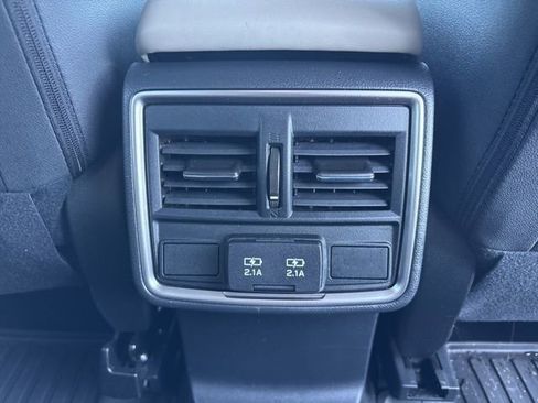 Used 2024 Subaru Forester Premium image 14