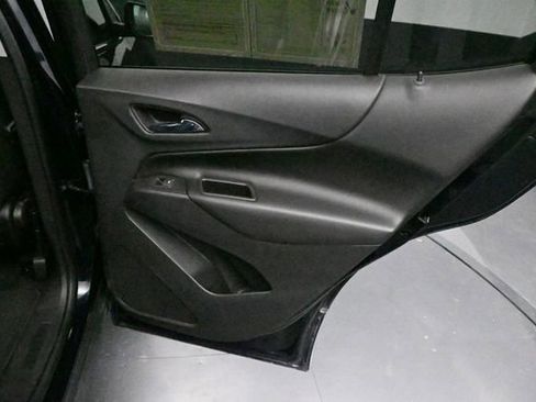 Used 2020 Chevrolet Equinox LT AWD/4WD image 25