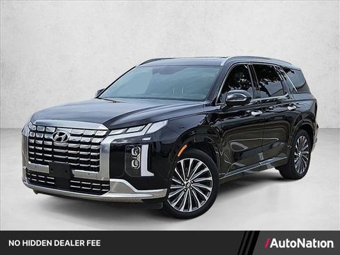 Used 2024 Hyundai Palisade Calligraphy FWD image 1