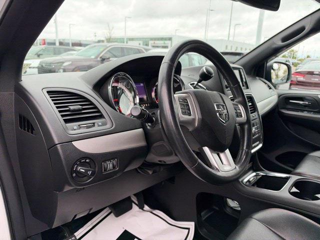 Used 2018 Dodge Grand Caravan GT FWD image 9