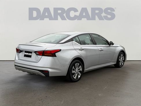 Used 2022 Nissan Altima 2.5 S FWD image 7