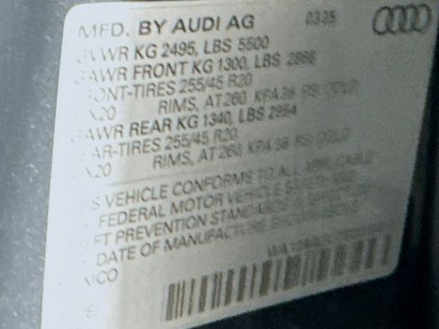 Used 2025 Audi Q5 Premium Plus w/ Premium Plus AWD/4WD image 24