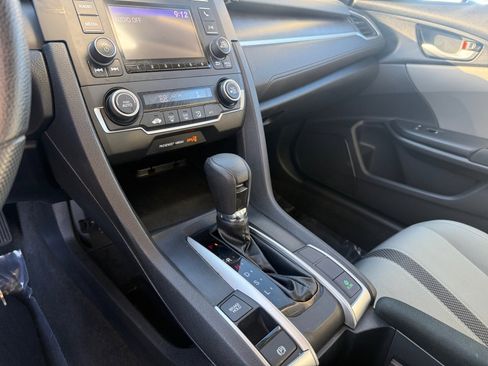 Used 2020 Honda Civic LX image 13