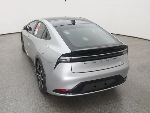 New 2026 Toyota Prius Plug-In Hybrid FWD image 30